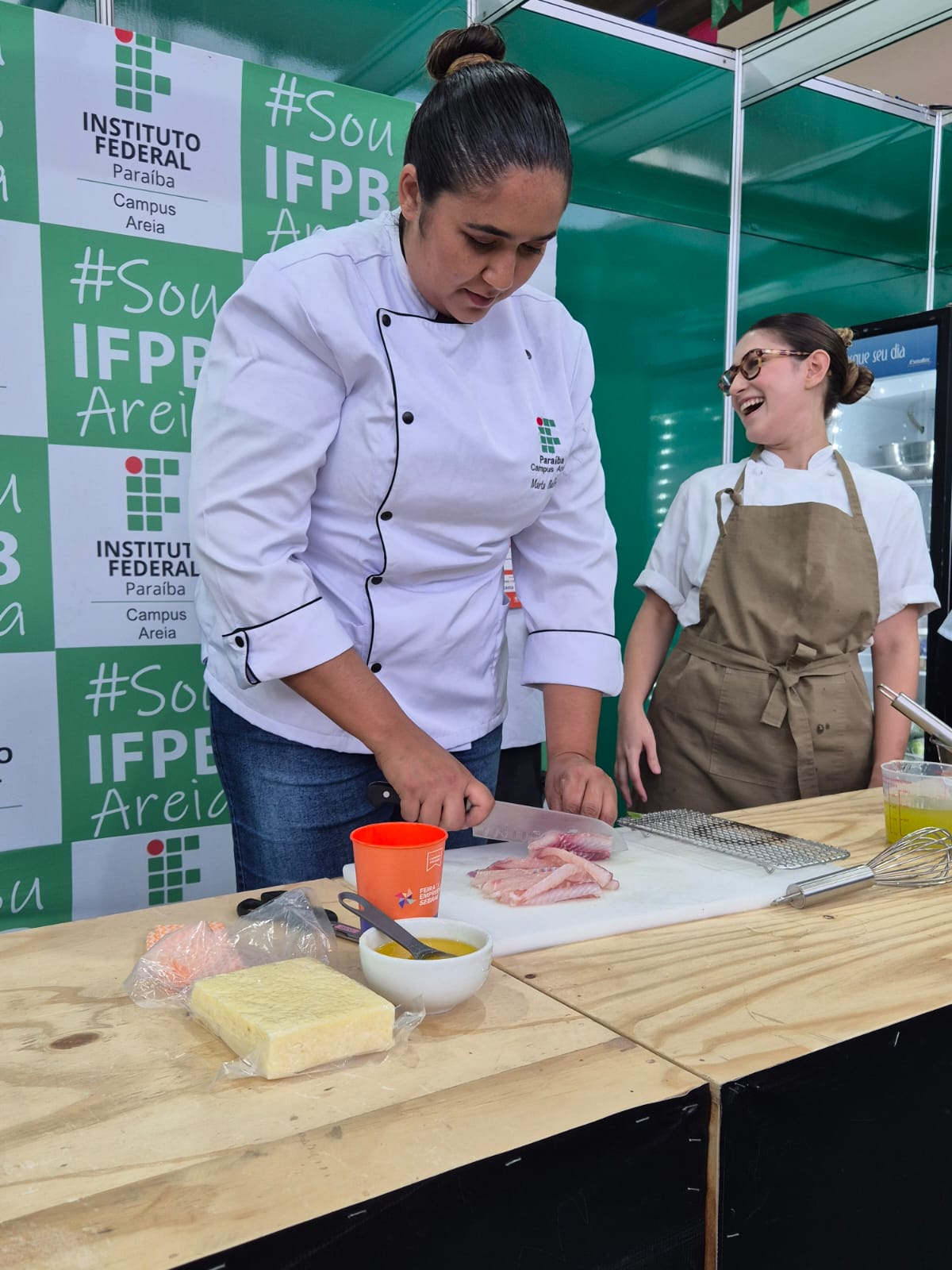 Aluna do curso de Gastronomia.jpeg