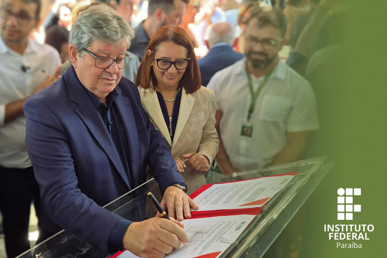 Serão investidos pelo Governo Federal na construção dos dois campi 50 milhões de reais