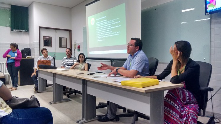 Gabinete Itinerante 05.jpg