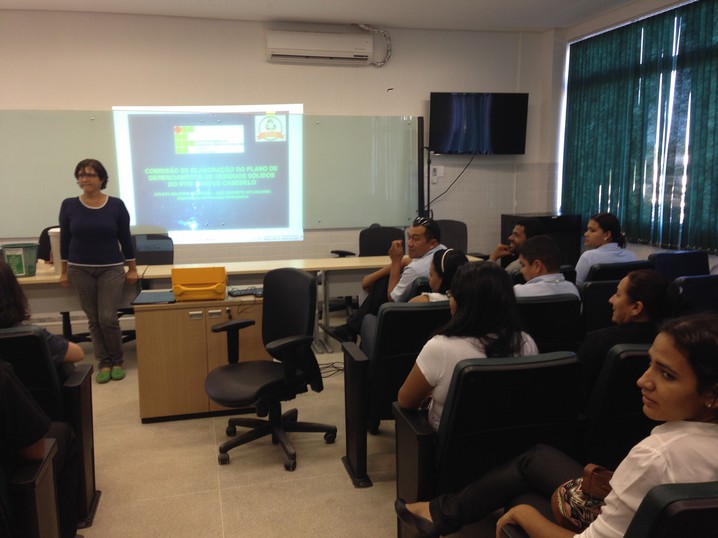 Gerenciamento de Resíduos Sólidos (3).jpg