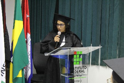 Oradora Jordania.jpg