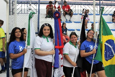 Desfile das bandeiras.jpg