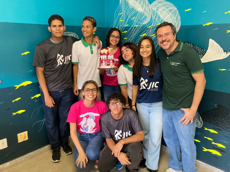 Equipes Finalistas.jpg