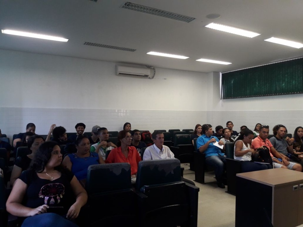 palestra sobre o guia de turismo 4.jpg