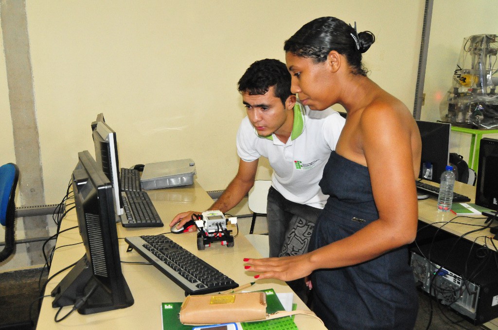 Acesso à tecnologia — Instituto Federal da Paraiba IFPB