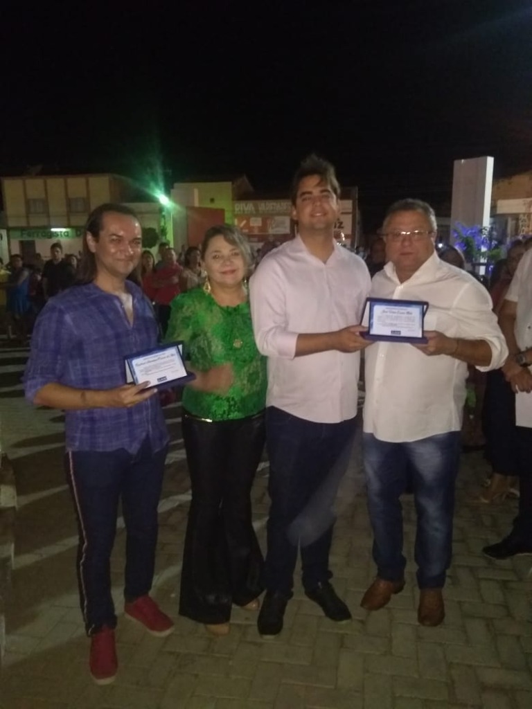 WhatsApp Image 2018-12-06 at 14.40.21 (2).jpeg