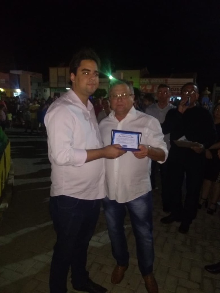 WhatsApp Image 2018-12-06 at 14.40.22.jpeg