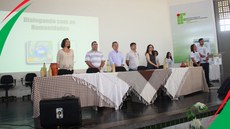 Dialogando com humanidades