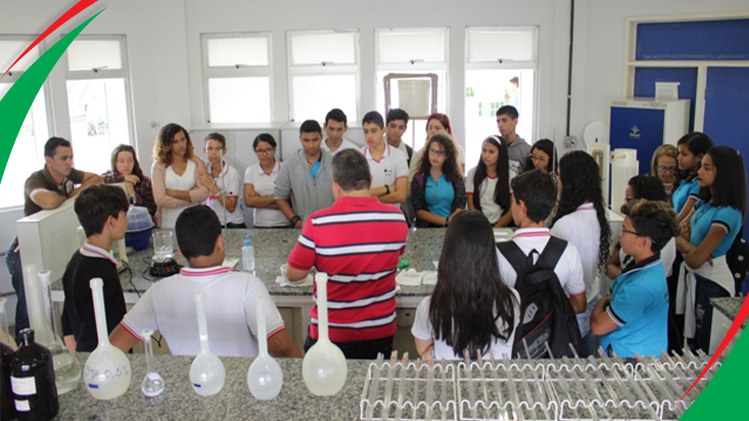 Visita ao laboratório 
