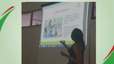 aluna apresenta trabalho em concgresso de extensão 