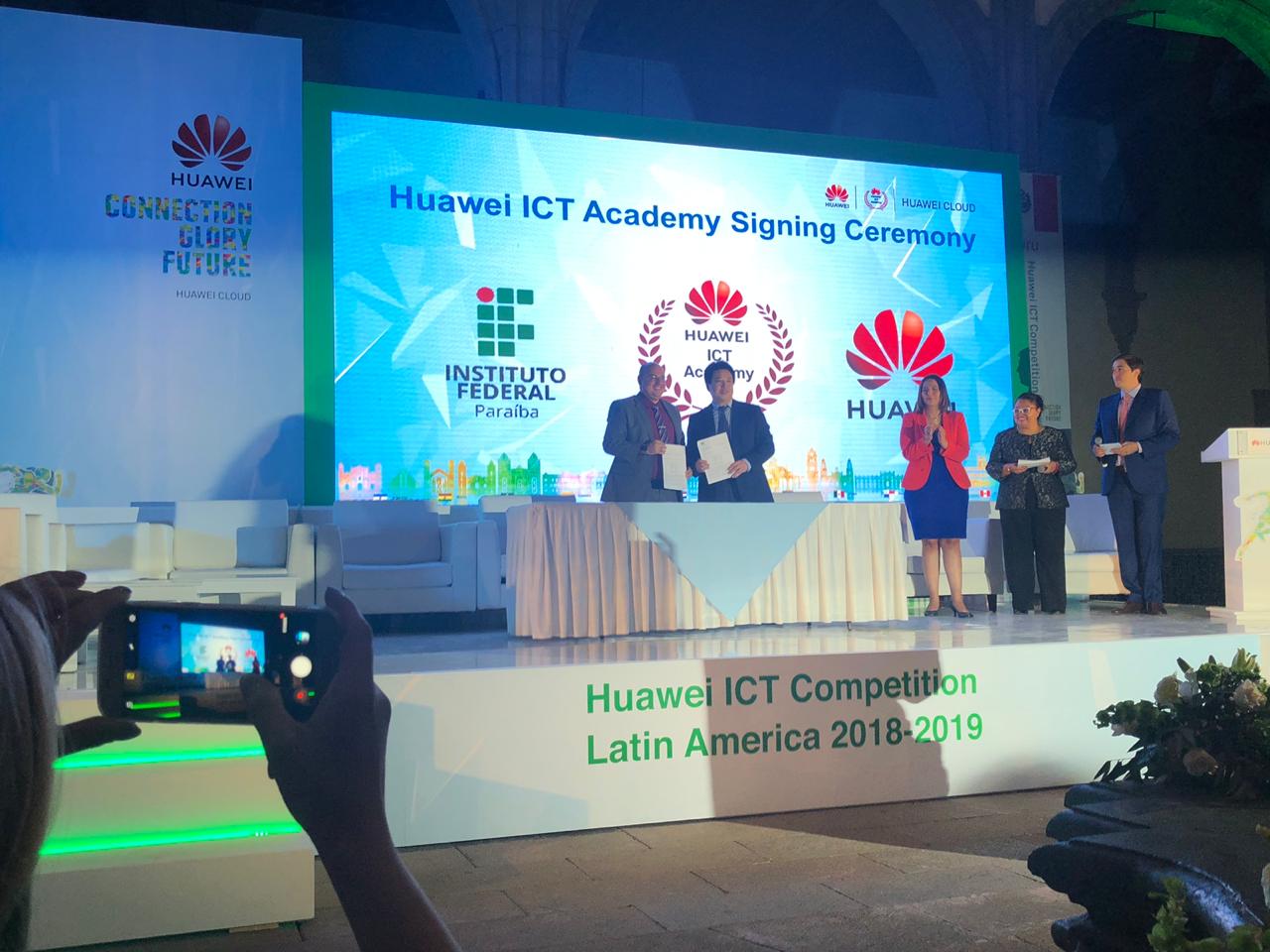 PREMIAÇÃO NA CIDADE DO MÉXICO.jpeg