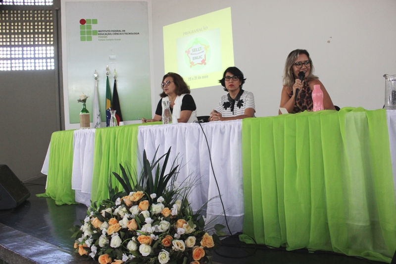 PROFESSORAS DEBATEDORAS DA TEMÁTICA DA SELLIF