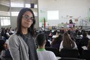 A estudante Fernanda Beatriz é apaixonada pela cultura popular e a poesia 