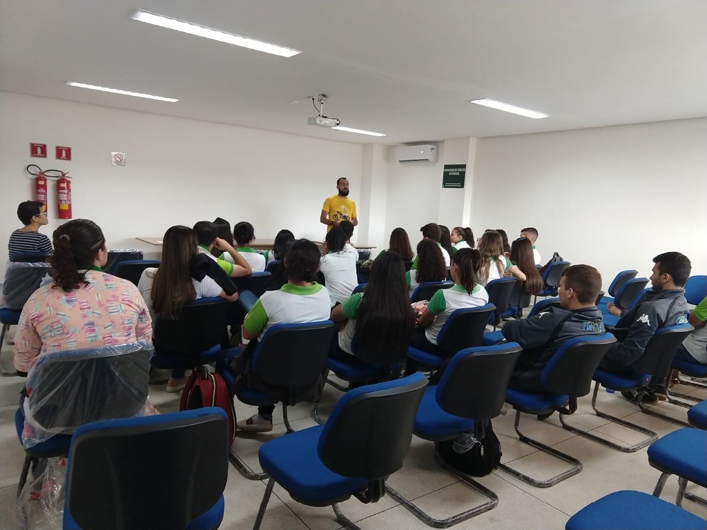 Diálogo com psicólogo Alex Ribeiro