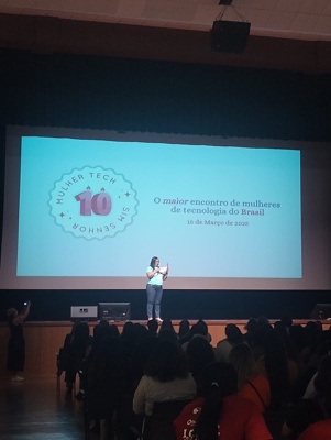 Mulher Tech Sim