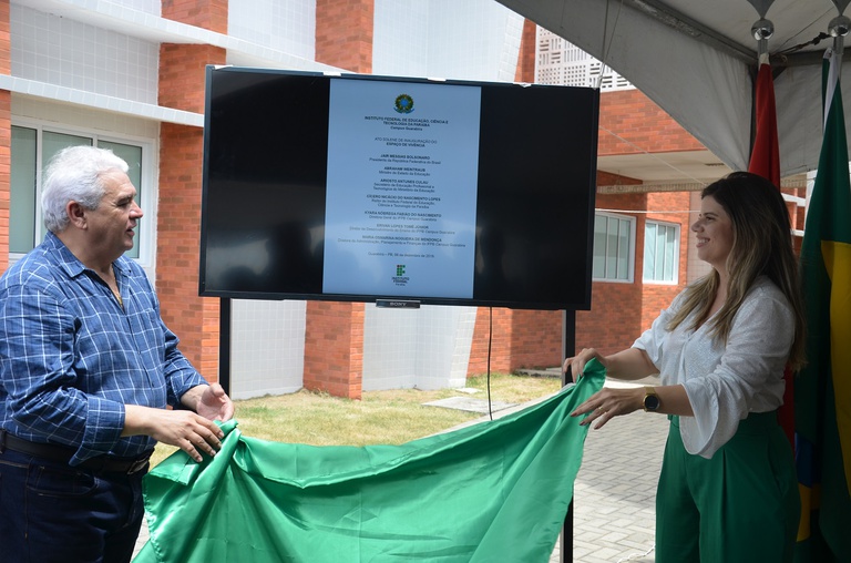 Descerramento da Placa