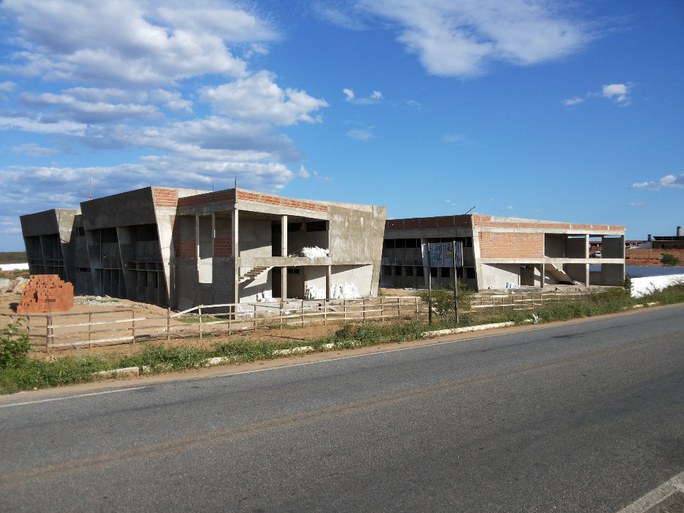 Construção do Campus Itaporanga 16h11m.jpg