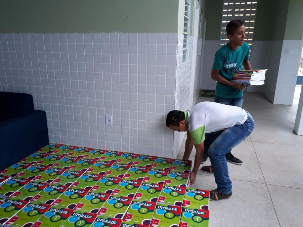 Distribuição de livros (2).jpeg