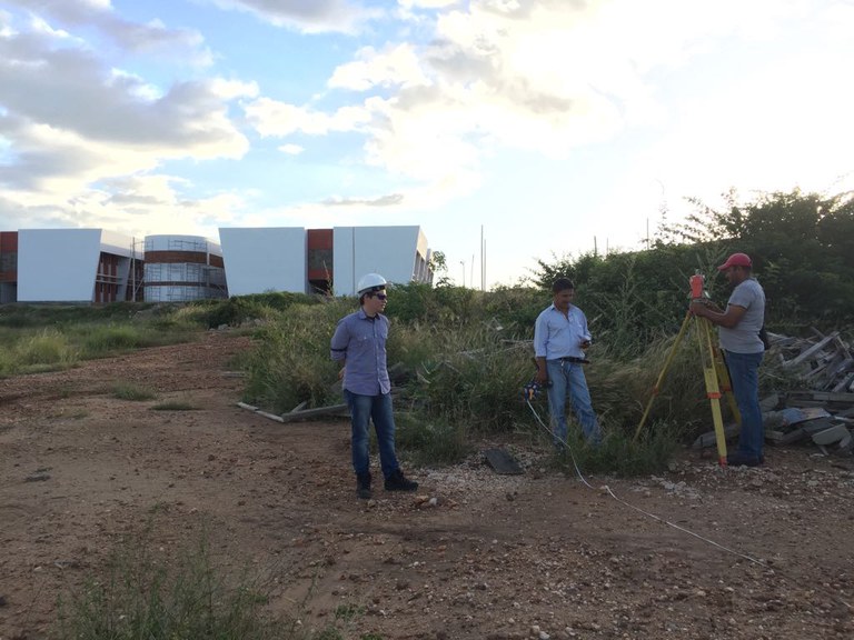 9 Instalação da Estação Meteorológica (15).jpg