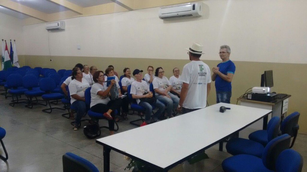 11-foto da turma2.jpg