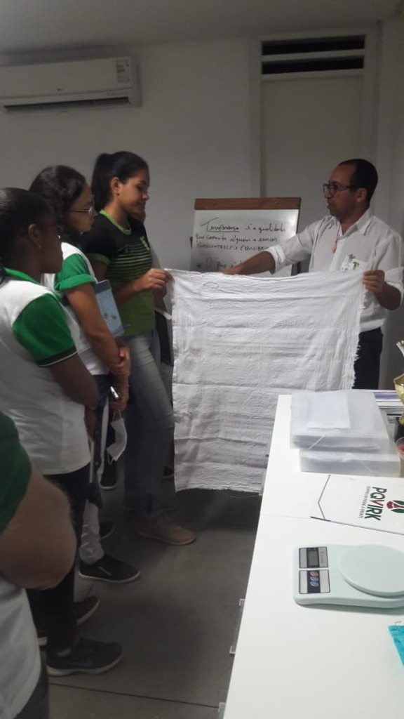 Projeto de pesquisa visita a Itatex (3).jpg