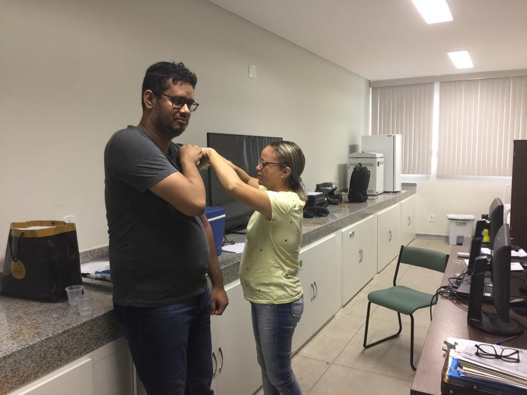 Servidores são imunizados (6).jpeg