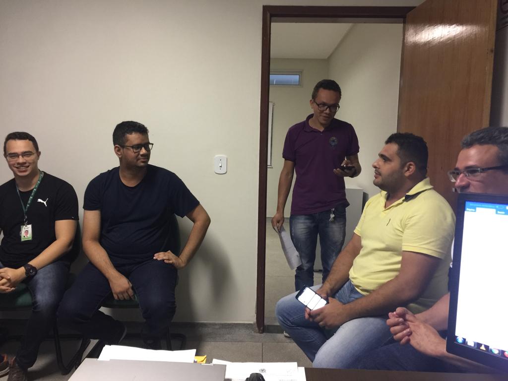 Reunião com servidores do Campus Itaporanga (3).jpeg