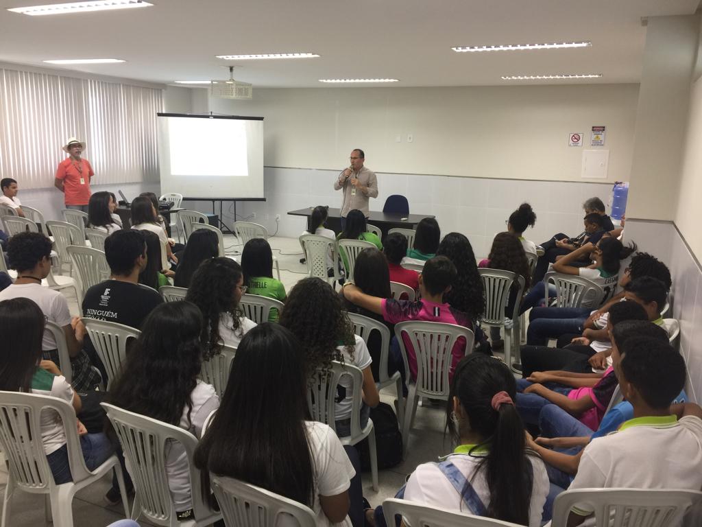 Palestra - Viver Vale a Pena. Suicídio, Nunca! (5).jpeg