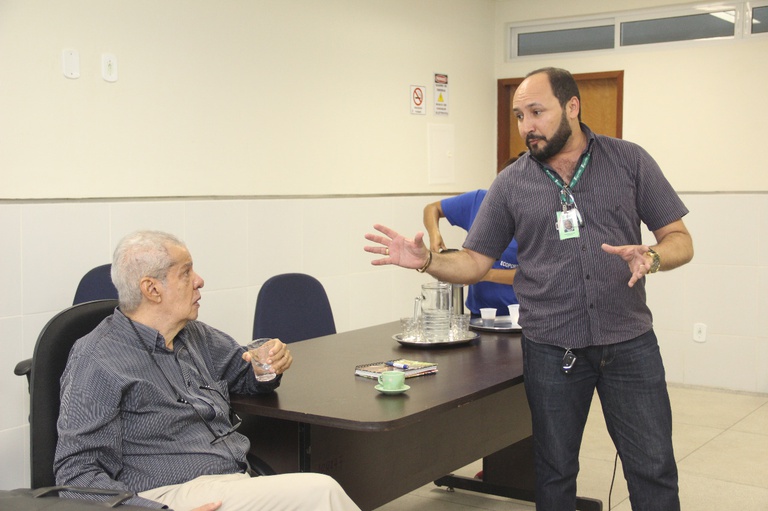 Palestra de historiador renomado no Campus Itaporanga (14).jpeg