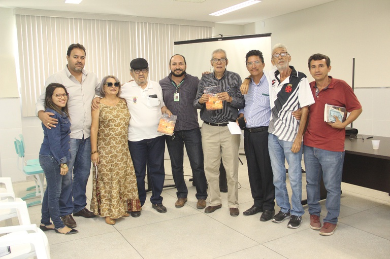 Palestra de historiador renomado no Campus Itaporanga (8).jpeg