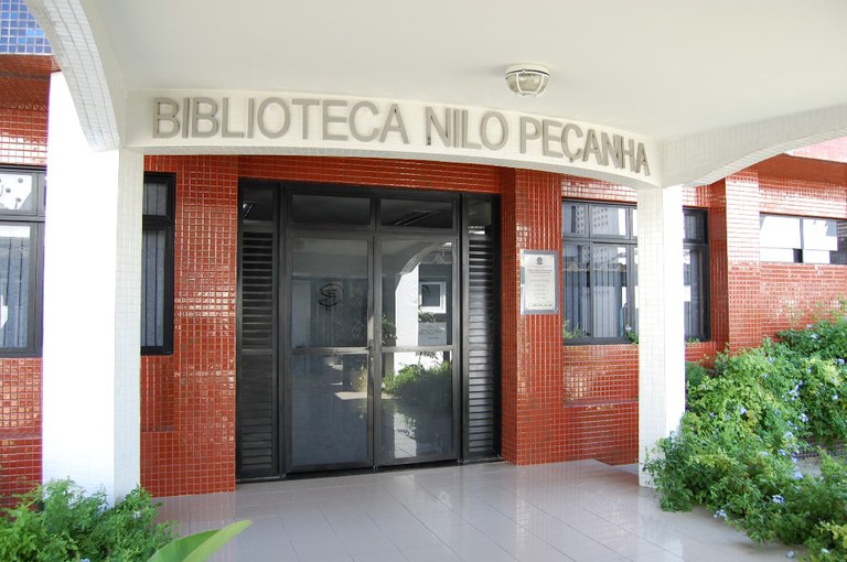 Fachada da Biblioteca Nilo Peçanha