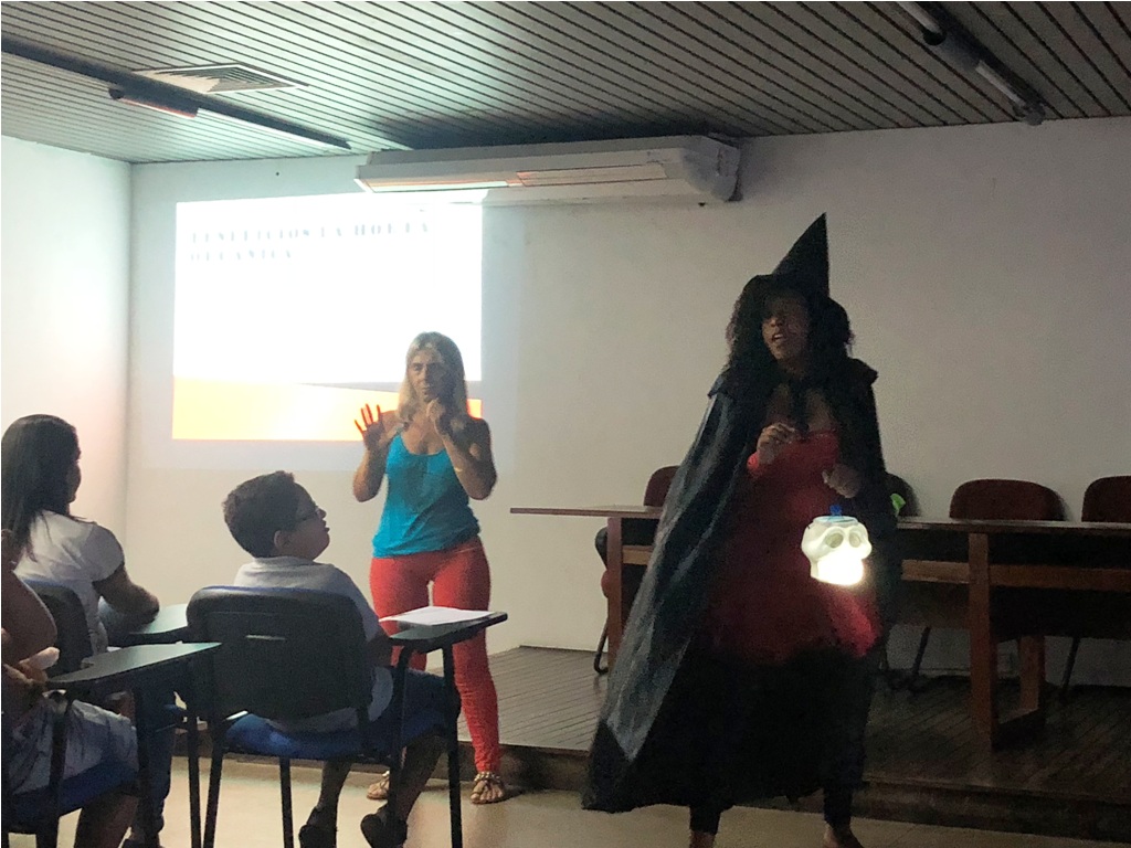 Foto da Personagem Bruxa.jpg