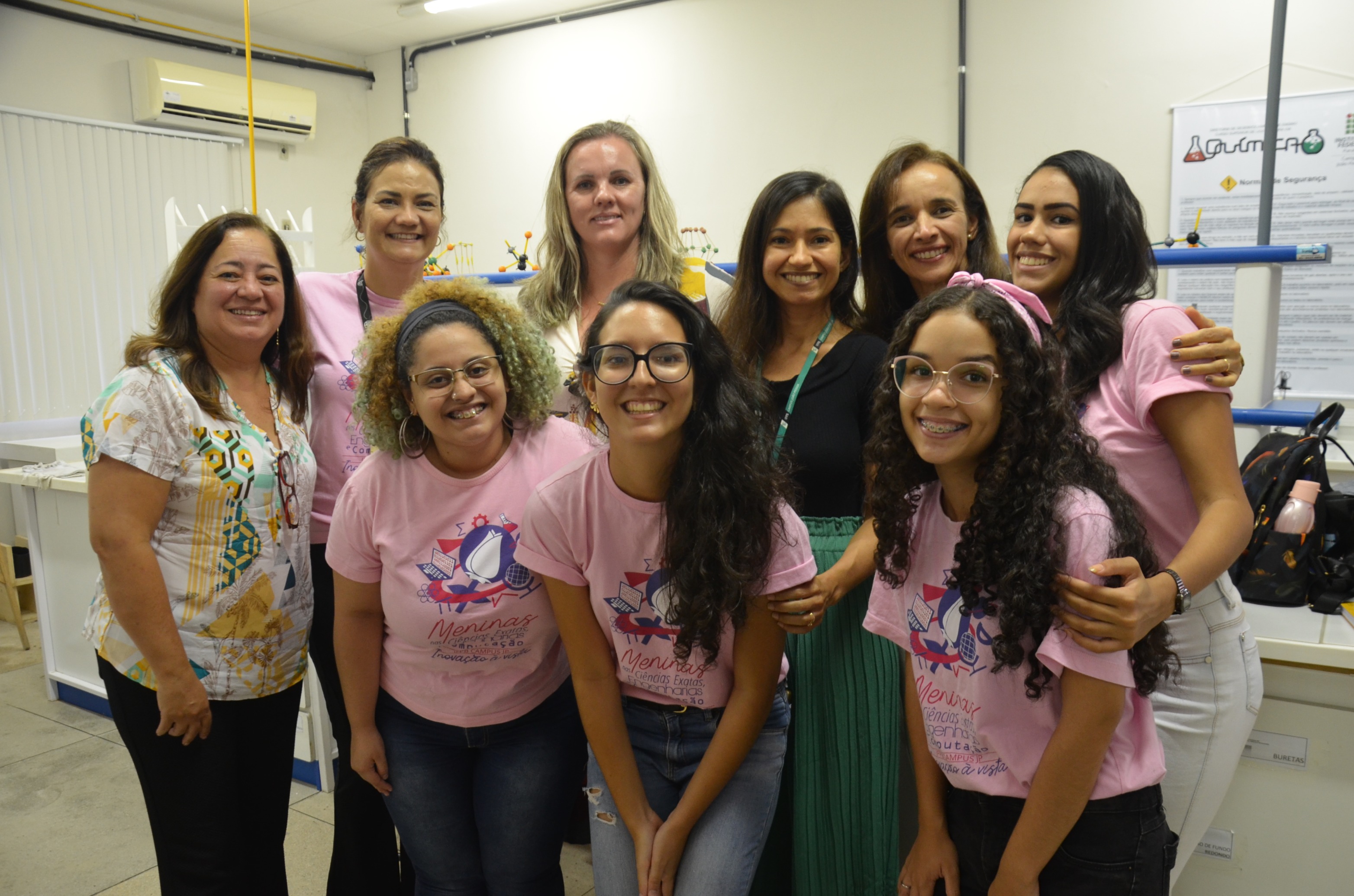 Meninas na Ciência.JPG