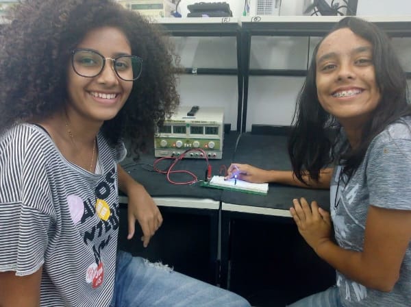 Semana de recepção  - curso de Eletrônica.jpeg