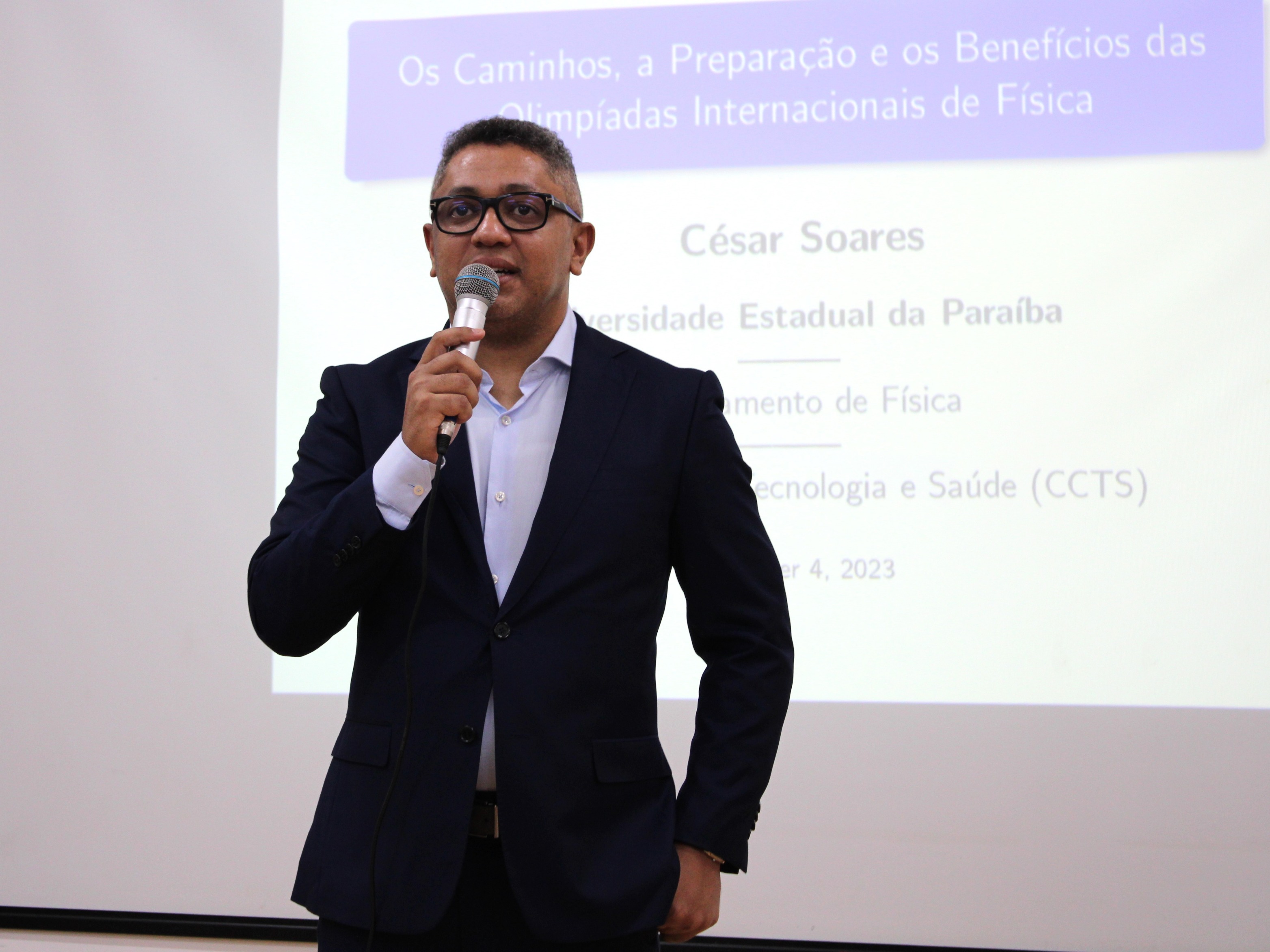 Palestra de Física 2.JPG