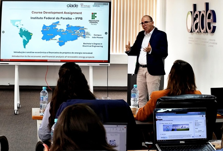 Treinamento em Economias Renováveis