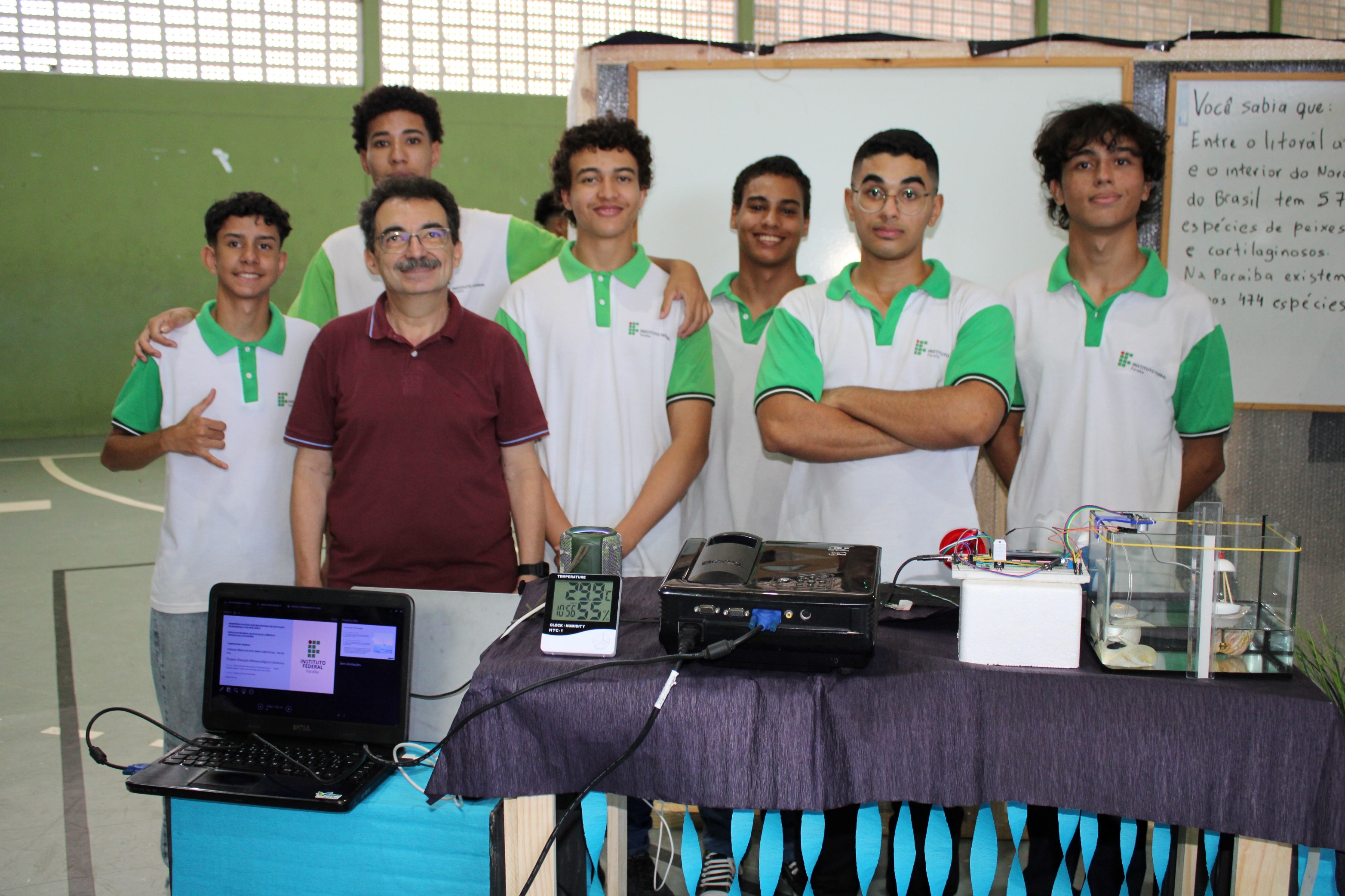 Estação Meteorológica Oceânica.JPG