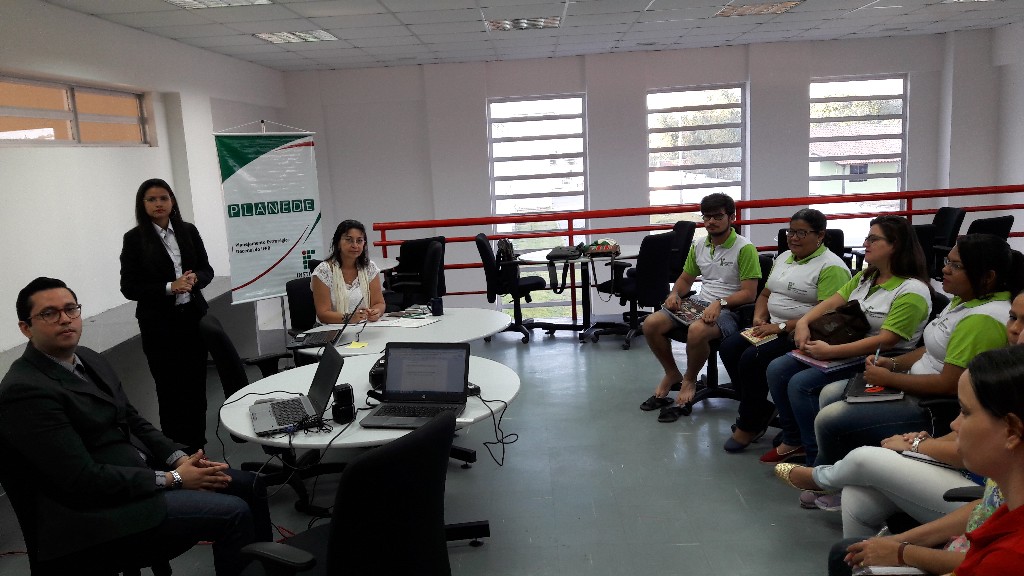 Mangabeira planede.jpg