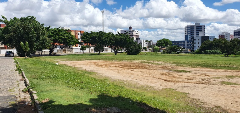 terreno mangabeira IFPB.jpeg