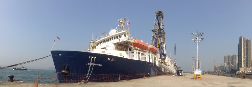 NAVIO EXPEDIÇAO.jpg