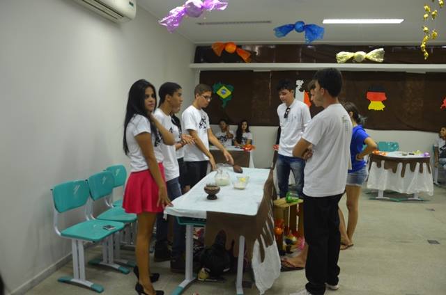 Feira de conhecimento2.jpg