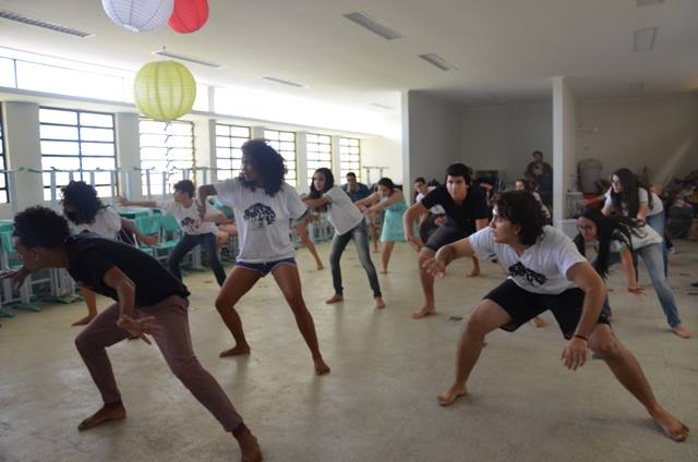 Oficina de dança.jpg