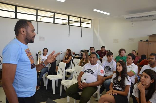 Oficina de música (2).jpg