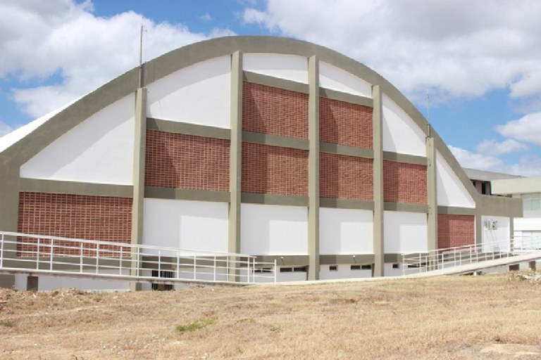 Ginasio Campina Grande.jpg