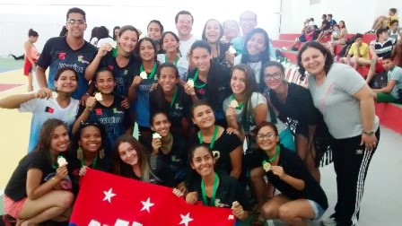 Equipe de Cabedelo, campeã de Futsal.