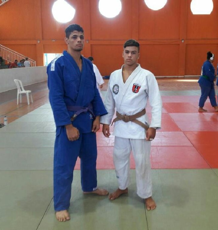 EQUIPE DE JUDÔ - Cópia.jpg