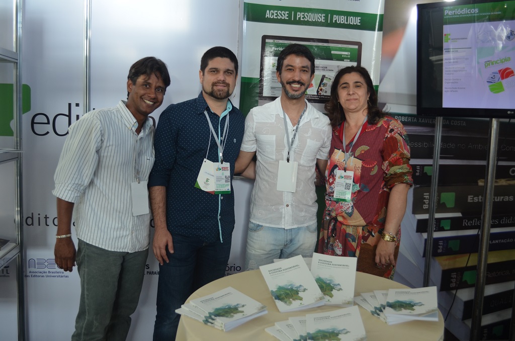 Lançamento do Livro do Professor Dimas.jpg