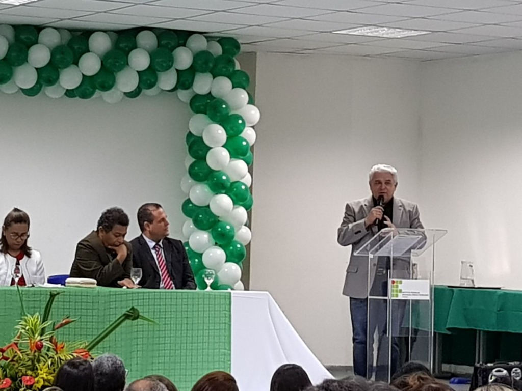 Discurso do Reitor Nicacio.jpg