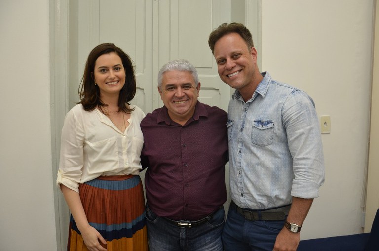 Flora Nicácio e Alysson.jpg