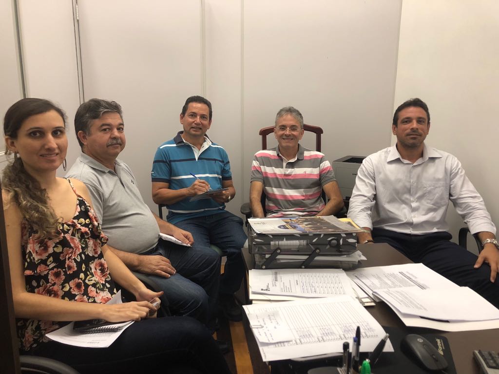 Reuniao com o procurador.jpg